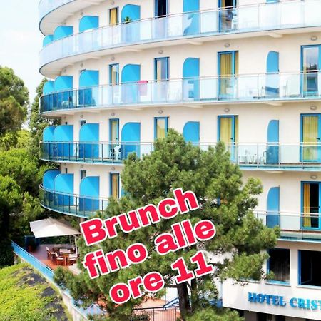 Hotel Cristallo Lignano Sabbiadoro Exterior foto
